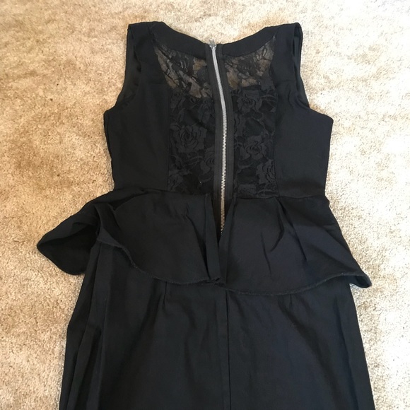 Ruby Rox Black peplum lace back dress - Picture 3 of 5
